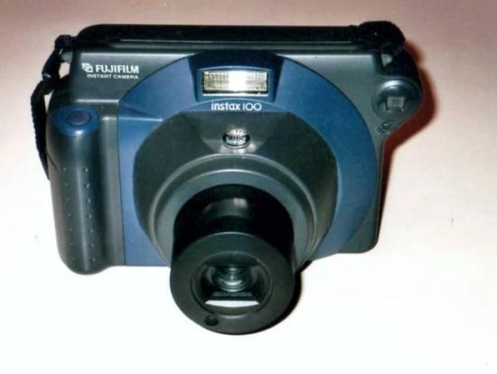 1999-fuji-instax-100-2000
